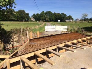 Entr Roberty – petit pont de voirie à St Hubert-Bonnerue